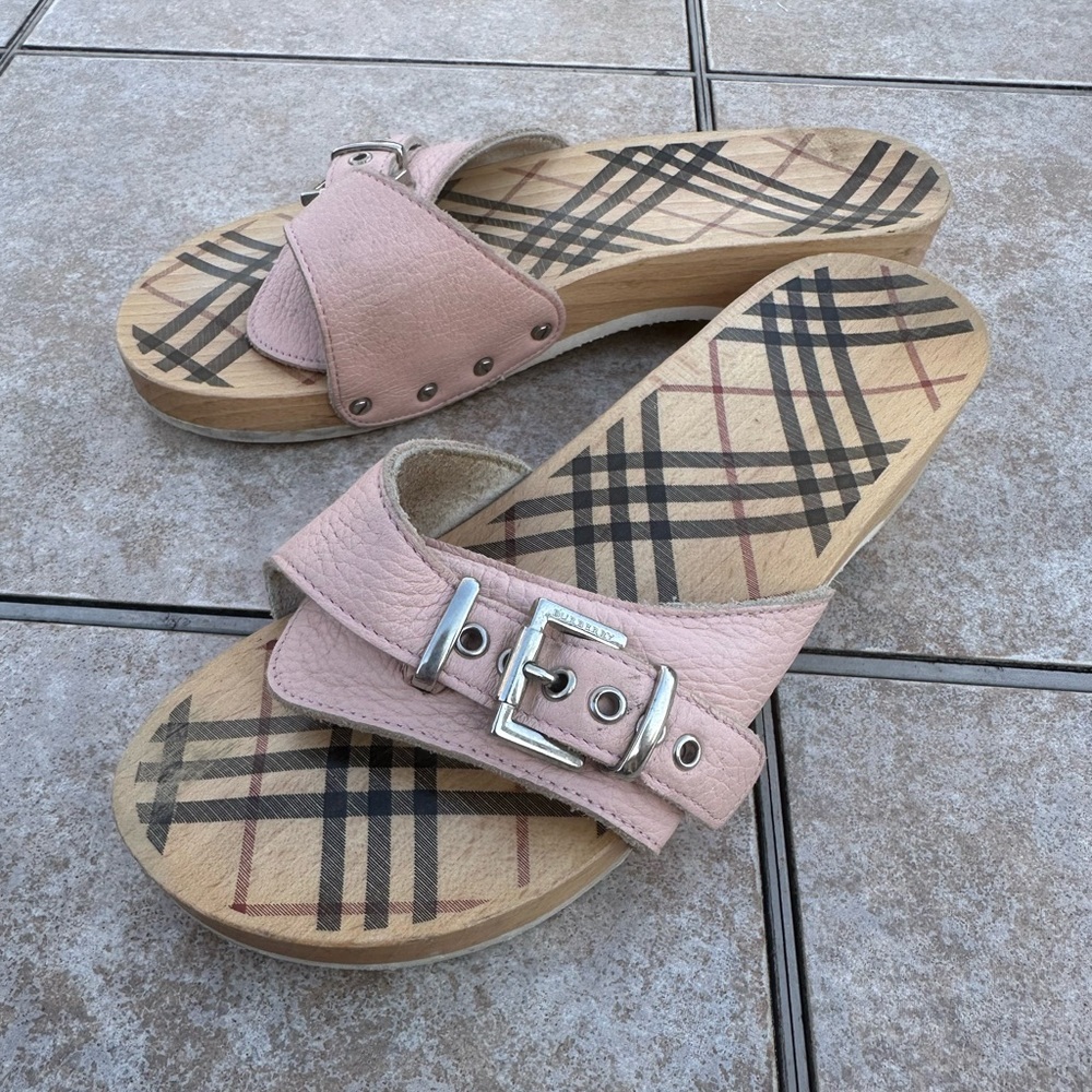 Burberry Classic Plaid Pink Clog Sandals - Picture 2 of 13